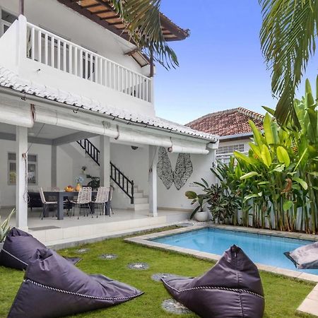 Villa Vitamia Seminyak Kültér fotó